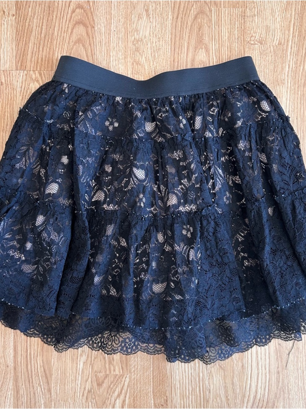 Forever 21 Black Lace Circle Skirt - Picture 3 of 3